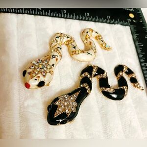 Set of 2 Black White Rhinestone Snake Brooch Pins Enamel Animal Style